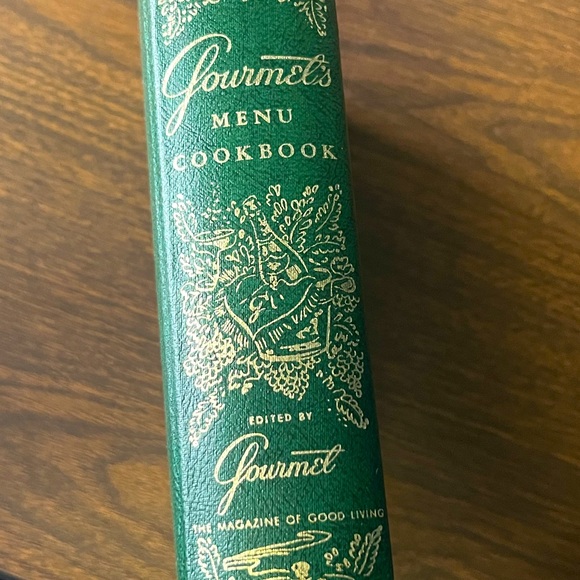 Vintage 1960’s Hardcover Gourmet’s Menu Cookbook - Picture 2 of 11